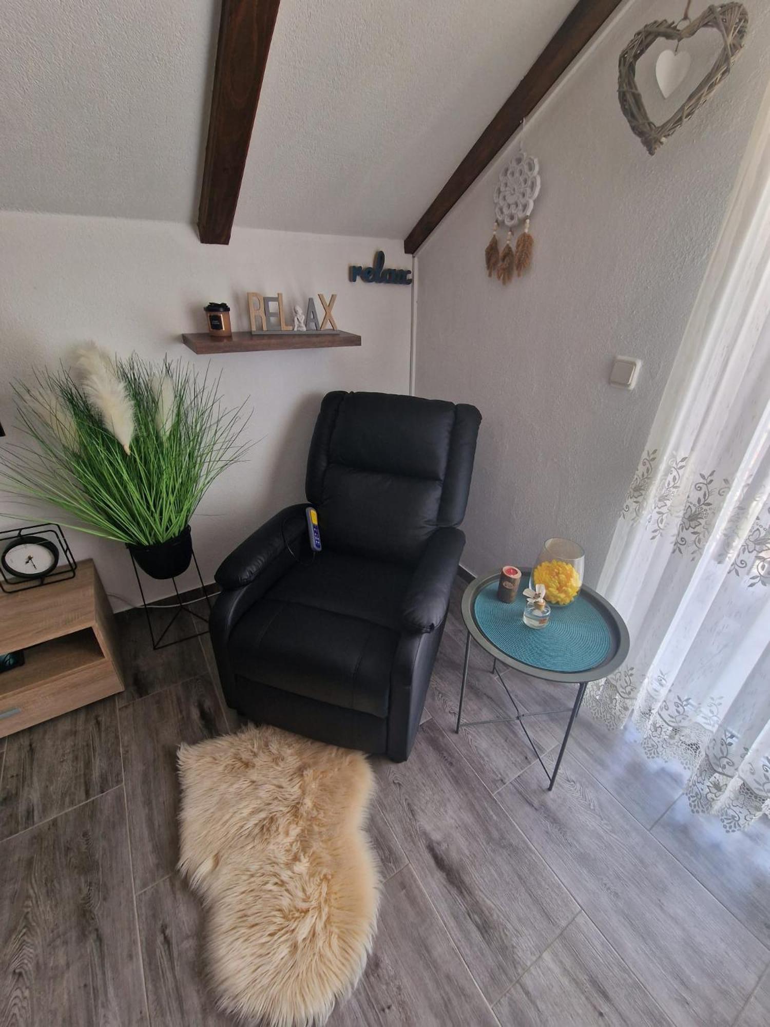 Ana Apartment Gracac  Exterior photo